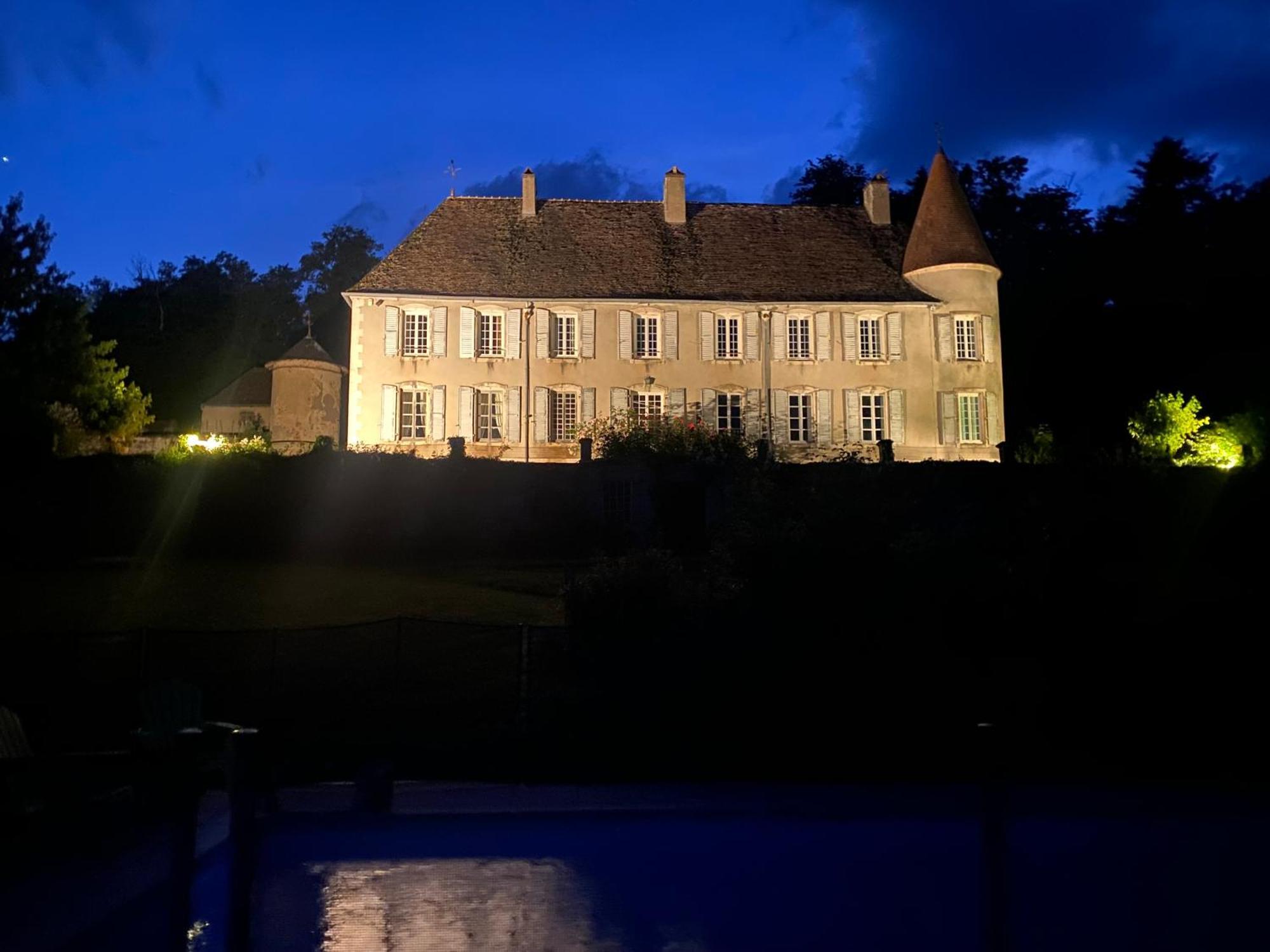 Chateau Pour Se Retrouver Larochemillay Exterior foto